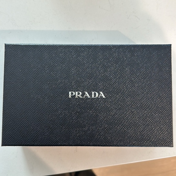 Prada Logo Plaque Quilted Purse. Small. Pink. - Picture 7 of 8